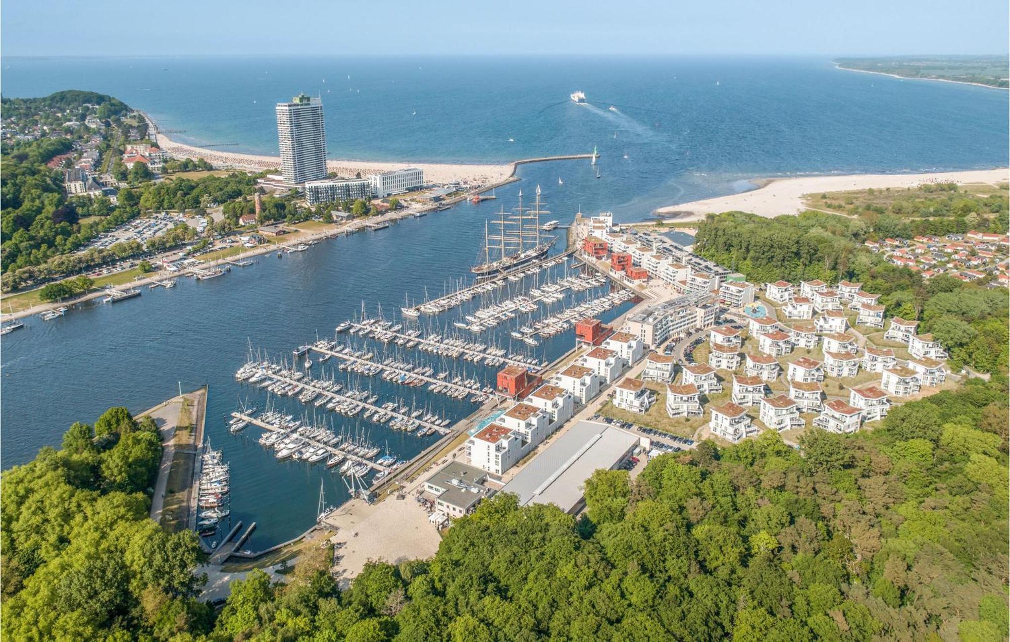 Amazing Apartment In Luebeck Travemuende With Wifi Bagian luar foto