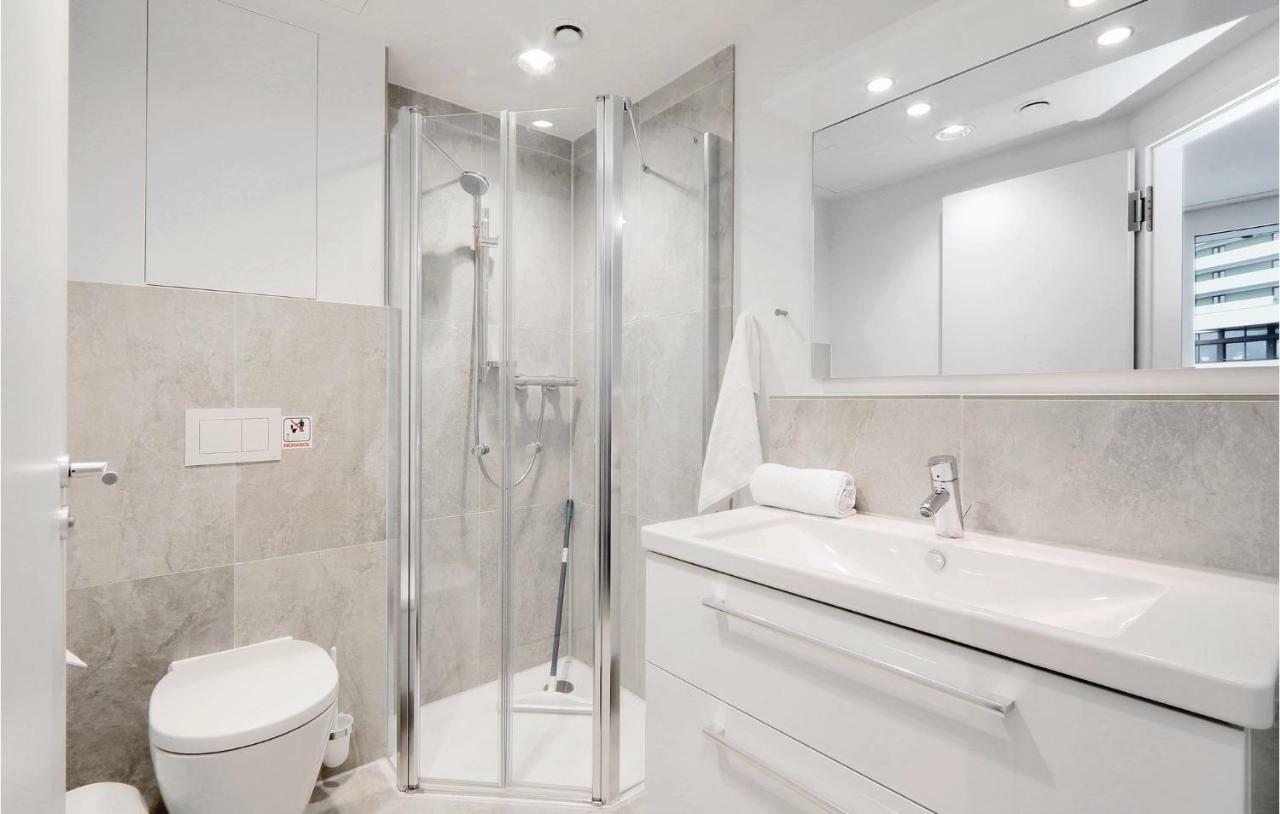 Amazing Apartment In Luebeck Travemuende With Wifi Bagian luar foto